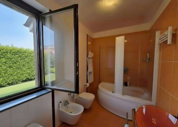BAGNO IN CAMERA - Villa via mario cora
3, Asti - photo 16