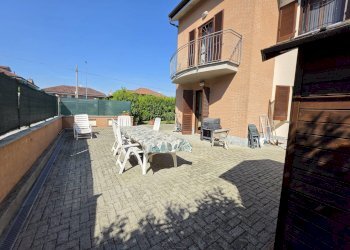 CORTILE PRIVATO - Apartment VIA MARIO CAREDDU DIANA
4, Asti - photo 3