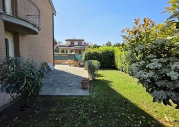 GIARDINO PRIVATO - Apartment VIA MARIO CAREDDU DIANA
4, Asti - photo 1