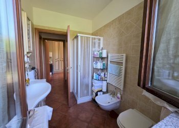 BAGNO - Apartment VIA MARIO CAREDDU DIANA
4, Asti - photo 12