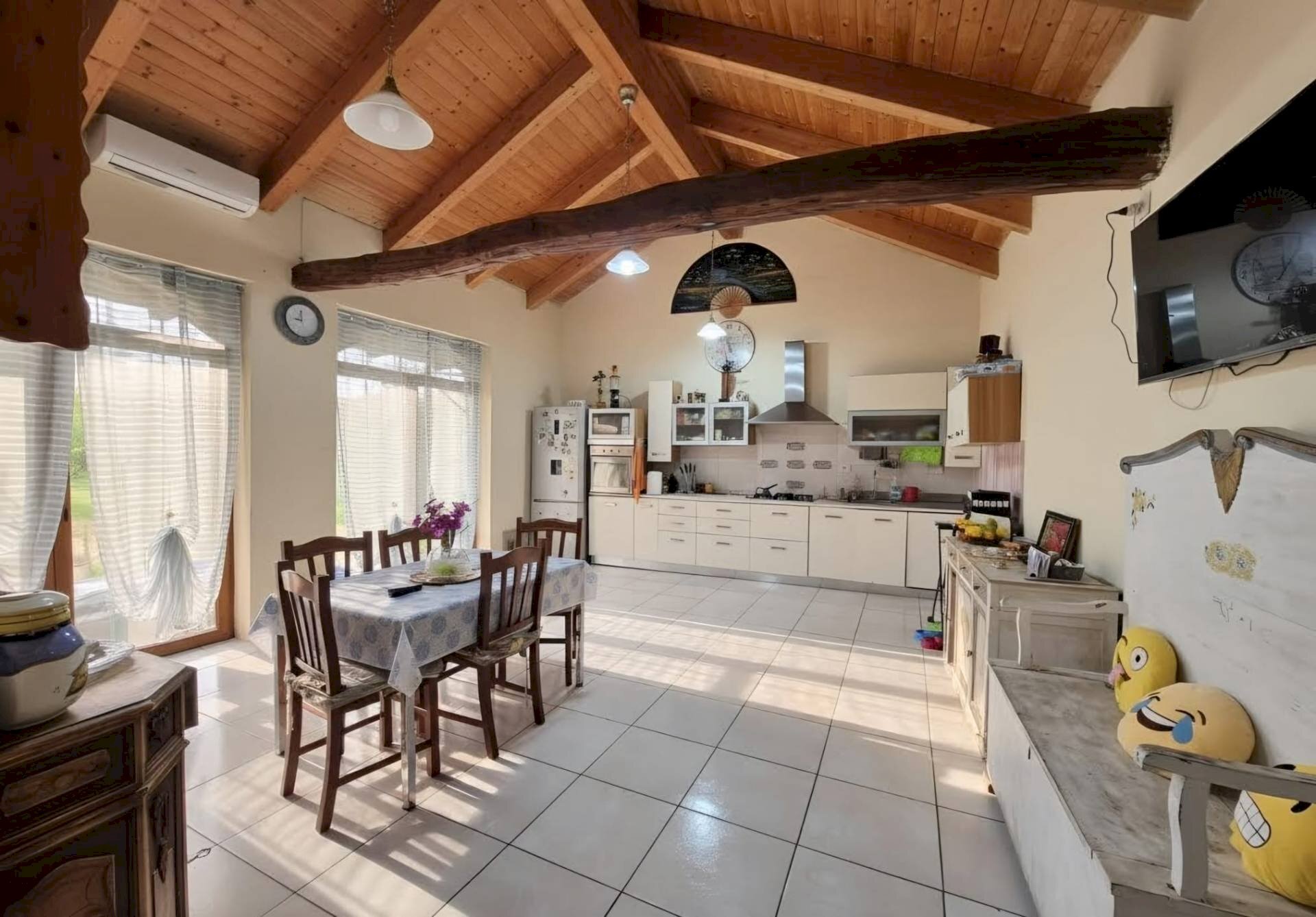 CUCINA A VISTA - Rustic frazione Lavezzole
 
70, San Damiano d'Asti - photo 2