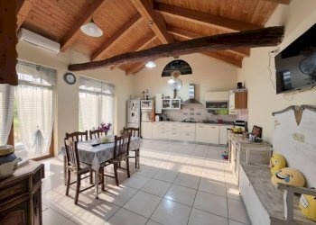 CUCINA A VISTA - Rustic frazione Lavezzole
 
70, San Damiano d'Asti - photo 2