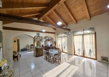 CUCINA A VISTA - Rustic frazione Lavezzole
 
70, San Damiano d'Asti - photo 8