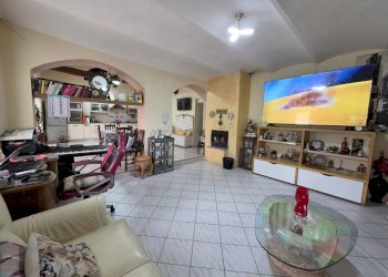 SALA - Rustic frazione Lavezzole
 
70, San Damiano d'Asti - photo 10