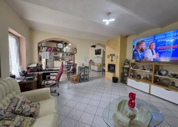 SALA - Rustic frazione Lavezzole
 
70, San Damiano d'Asti - photo 12