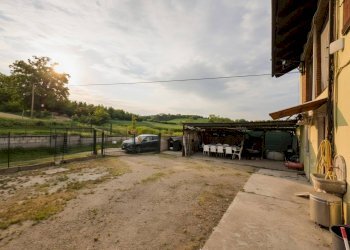 CORTILE PRIVATO - Rustic frazione Lavezzole
 
70, San Damiano d'Asti - photo 22