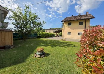 GIARDINO PRIVATO - Casa indipendente FRAZIONE SAN GIULIO
 
120, San Damiano d'Asti - foto 33