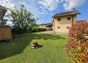 GIARDINO PRIVATO - Casa indipendente FRAZIONE SAN GIULIO
 
120, San Damiano d'Asti - foto 35