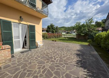 CORTILE PRIVATO - Casa indipendente FRAZIONE SAN GIULIO
 
120, San Damiano d'Asti - foto 42