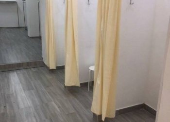 Corridoio - Negozio via Domenico Acclavio, 51, Taranto - foto 5