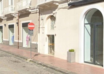 Zona - Negozio via Domenico Acclavio, 51, Taranto - foto 13