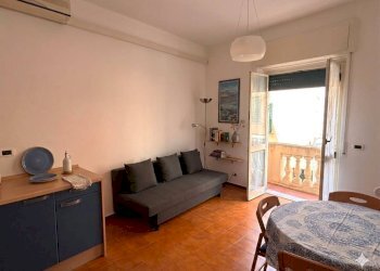 Salone - Bilocale via Capolungo, Genova (zona Nervi) - foto 2