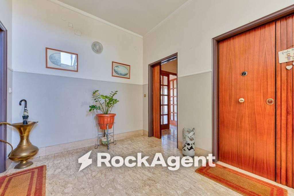 Interno palazzo - Apartment via Sacerdote Giovanni Giuseppe Pirozzi, Villaricca - photo 3