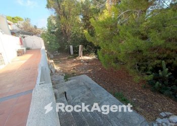 Giardino - Casa indipendente via Taranto, 20, Morciano di Leuca - foto 5