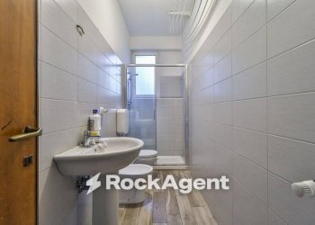 Bagno - Two-room apartment via Loderingo degli Andalò, 3/2, Bologna (neighborhood Centro Storico) - photo 18