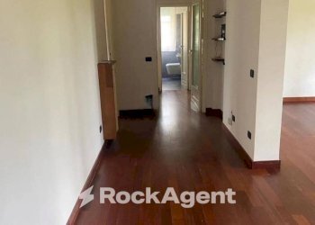 Corridoio - Appartamento via Giuseppe Rondizzoni, Parma - foto 4