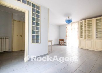Cucina - Four-room apartment largo Giuseppe Ferragina, 4, Catanzaro - photo 4