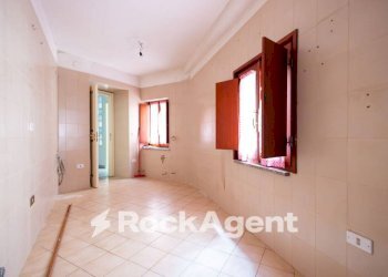 Salone - Four-room apartment largo Giuseppe Ferragina, 4, Catanzaro - photo 14