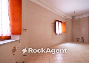 Salone - Four-room apartment largo Giuseppe Ferragina, 4, Catanzaro - photo 13