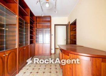 Studio - Four-room apartment largo Giuseppe Ferragina, 4, Catanzaro - photo 20