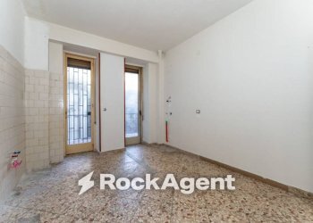 Salone - Appartamento via del Canalicchio, 3, Tremestieri Etneo - foto 11