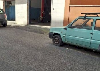 Posto macchina - Shop via Nino Costa, Roma - photo 10