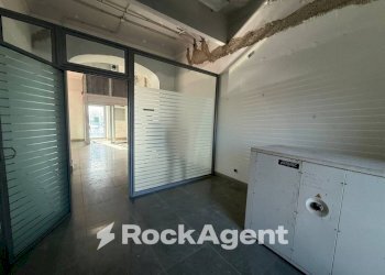 Interno non residenziale - Shop piazza Vittorio Emanuele, 18, Pietraperzia - photo 8