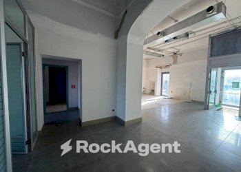 Interno non residenziale - Shop piazza Vittorio Emanuele, 18, Pietraperzia - photo 13
