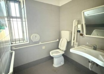 Bagno - Shop piazza Vittorio Emanuele, 18, Pietraperzia - photo 20