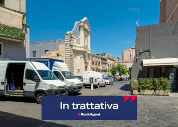 Zona - Warehouse piazza Maravigna, 9, Catania - photo 2