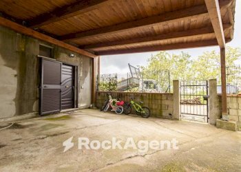 Cortile interno - Independent house via per Gimigliano, 251, Catanzaro - photo 14