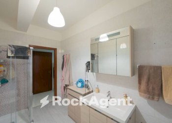 Bagno - Three-room apartment via Padri Vocazionisti, 7, Misilmeri - photo 19