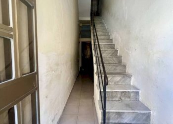 Interno palazzo - Four-room apartment via Rosario Salvo, 76, Palermo - photo 14