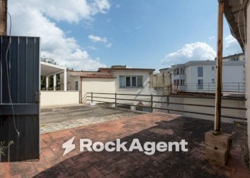 Terrazzo - Four-room apartment via Francesco Cilea, 26, Empoli - photo 2