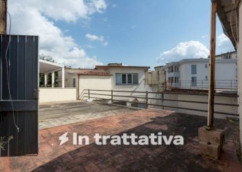 Terrazzo - Four-room apartment via Francesco Cilea, 26, Empoli - photo 2