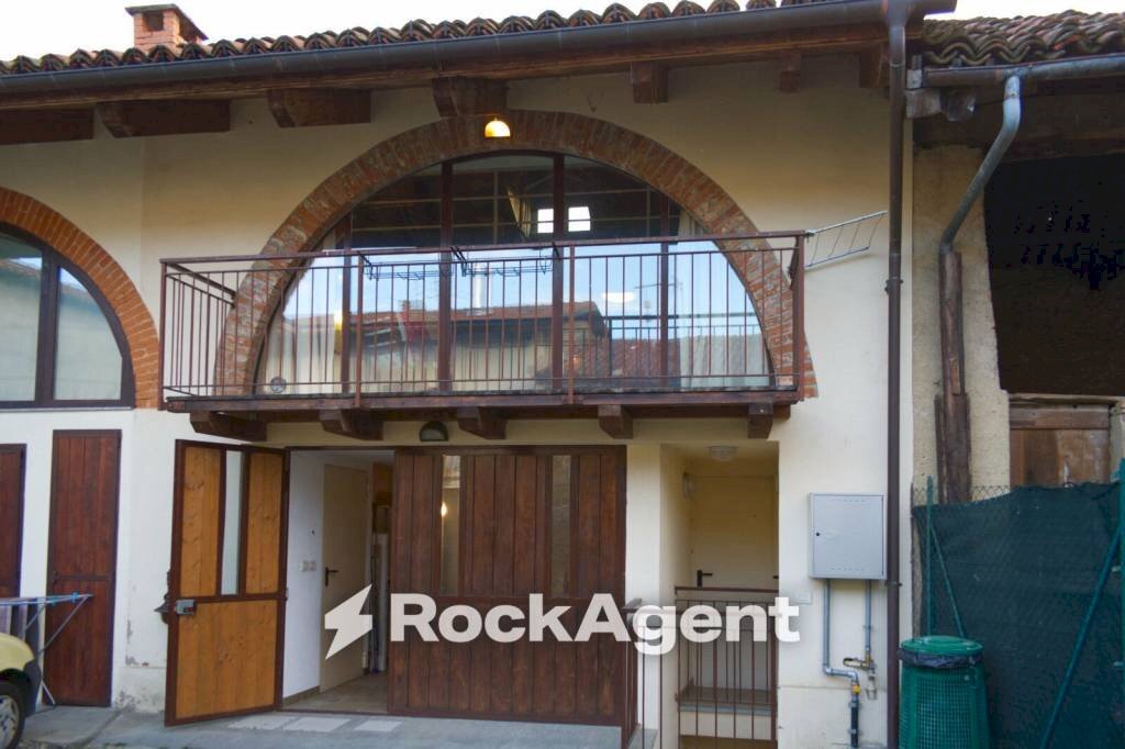 Facciata - Appartamento via Pascarenghi, 37, Frossasco - foto 1