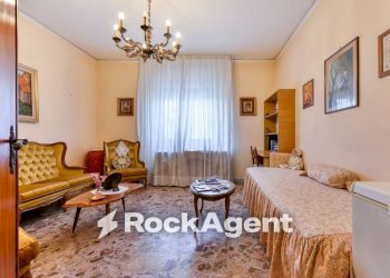Salone - Appartamento via Roma, 25, Poggiomarino - foto 6