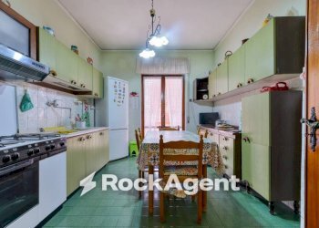 Cucina - Appartamento via Roma, 25, Poggiomarino - foto 10