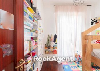 Camera da letto - Three-room apartment via Giuseppe Sacconi, 33, Roma - photo 12