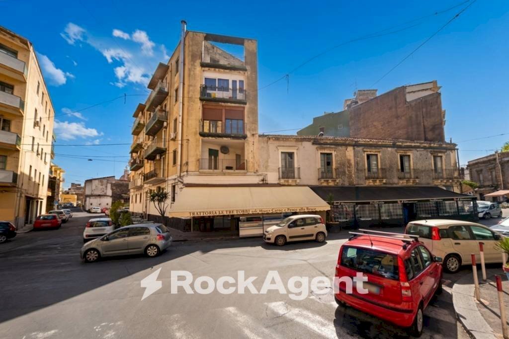 Zona - Quadrilocale via Antico Corso, 2, Catania - foto 3