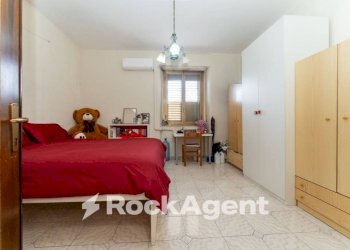 Camera da letto - Quadrilocale via Antico Corso, 2, Catania - foto 15