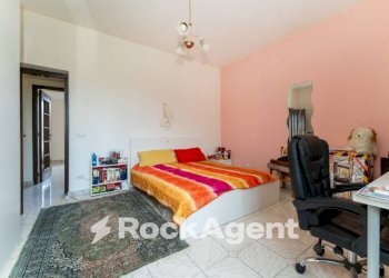 Camera da letto - Quadrilocale via Antico Corso, 2, Catania - foto 26