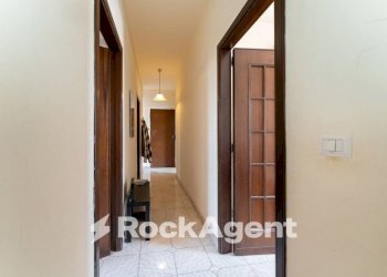 Corridoio - Quadrilocale via Antico Corso, 2, Catania - foto 31