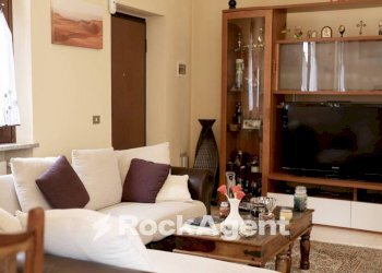 Salone - Casa indipendente via Coelli, 6, Valle Lomellina - foto 4