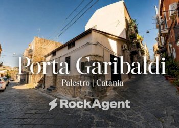 Cortile interno - One-room apartment via Sacchero, 16, Catania - photo 1