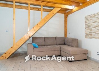 Salone - One-room apartment via Sacchero, 16, Catania - photo 15