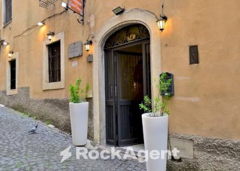 Facciata - Restaurant via Giacomo Carissimi, 32, Marino - photo 33