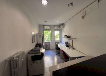 reception - Office viale Giosuè Carducci, Bologna (neighborhood Centro Storico) - photo 9