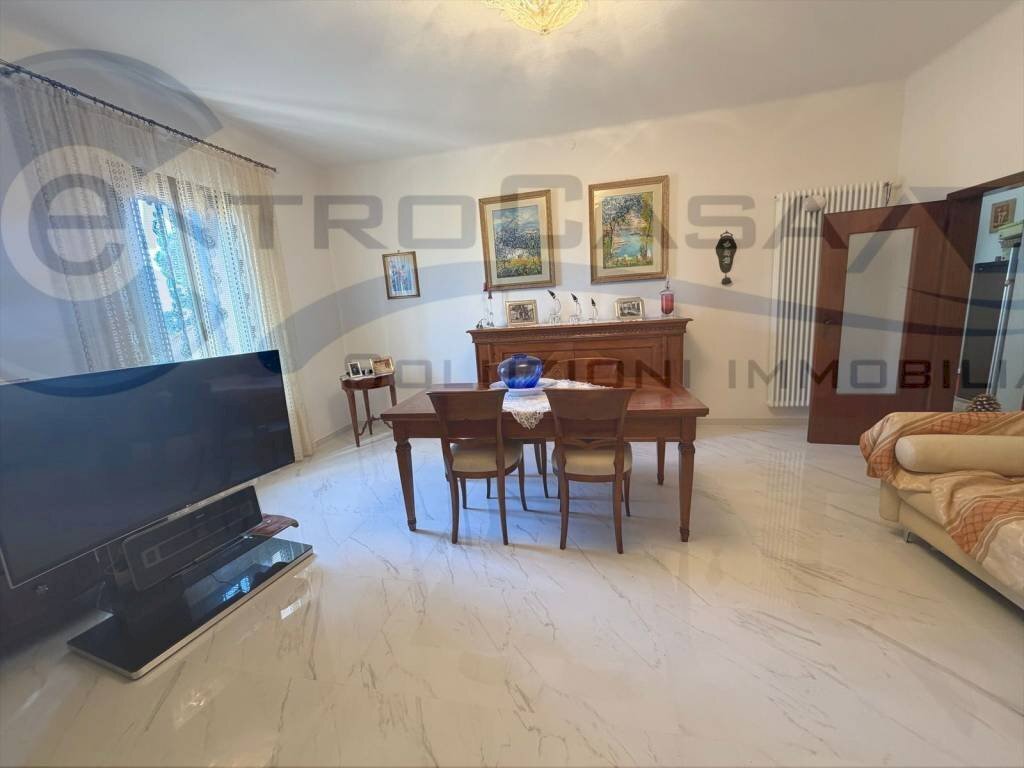 Salone - Appartamento San Lazzaro di Savena - foto 3