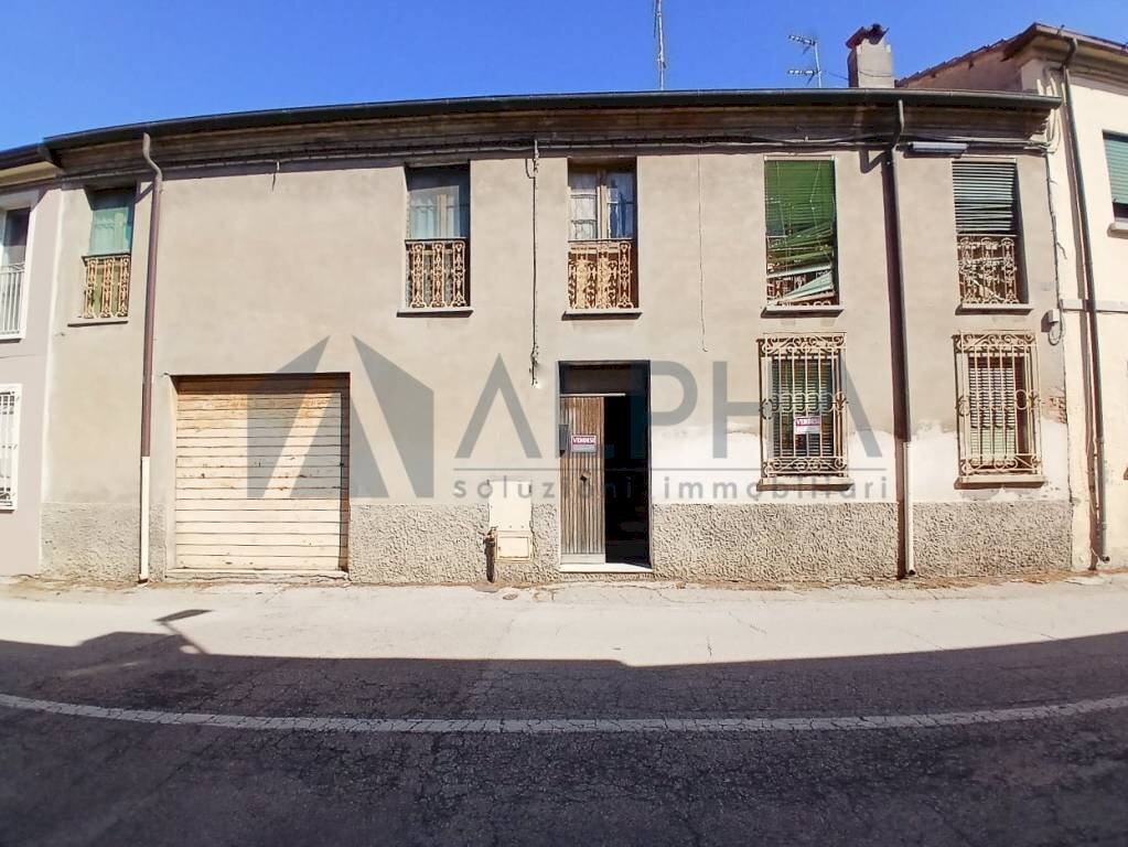 Facciata - Casa indipendente via Cavedone, Ravenna (zona Sant'Alberto) - foto 1